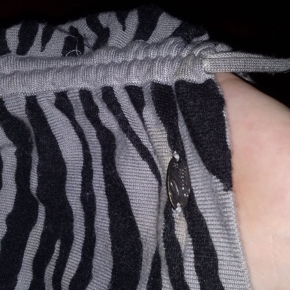 GUESS vintage mini dress w/ adjustable sides - Picture 3 of 6